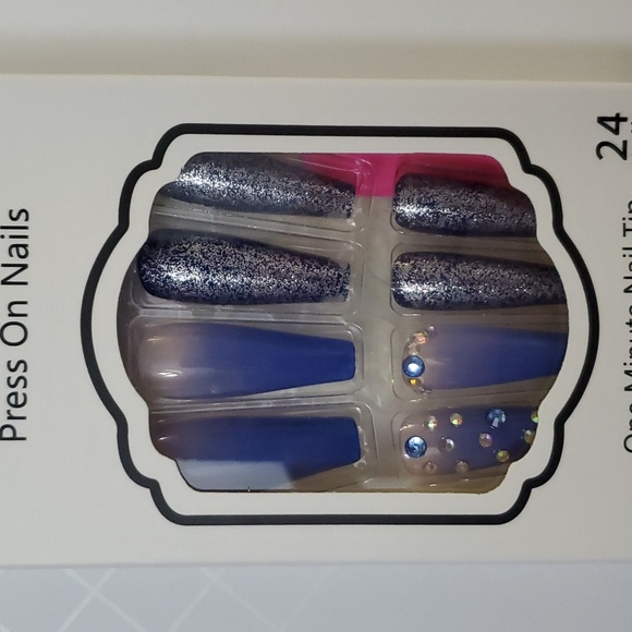 NWOT Press-on Nail Sets (9 sets total) - Picture 8 of 10